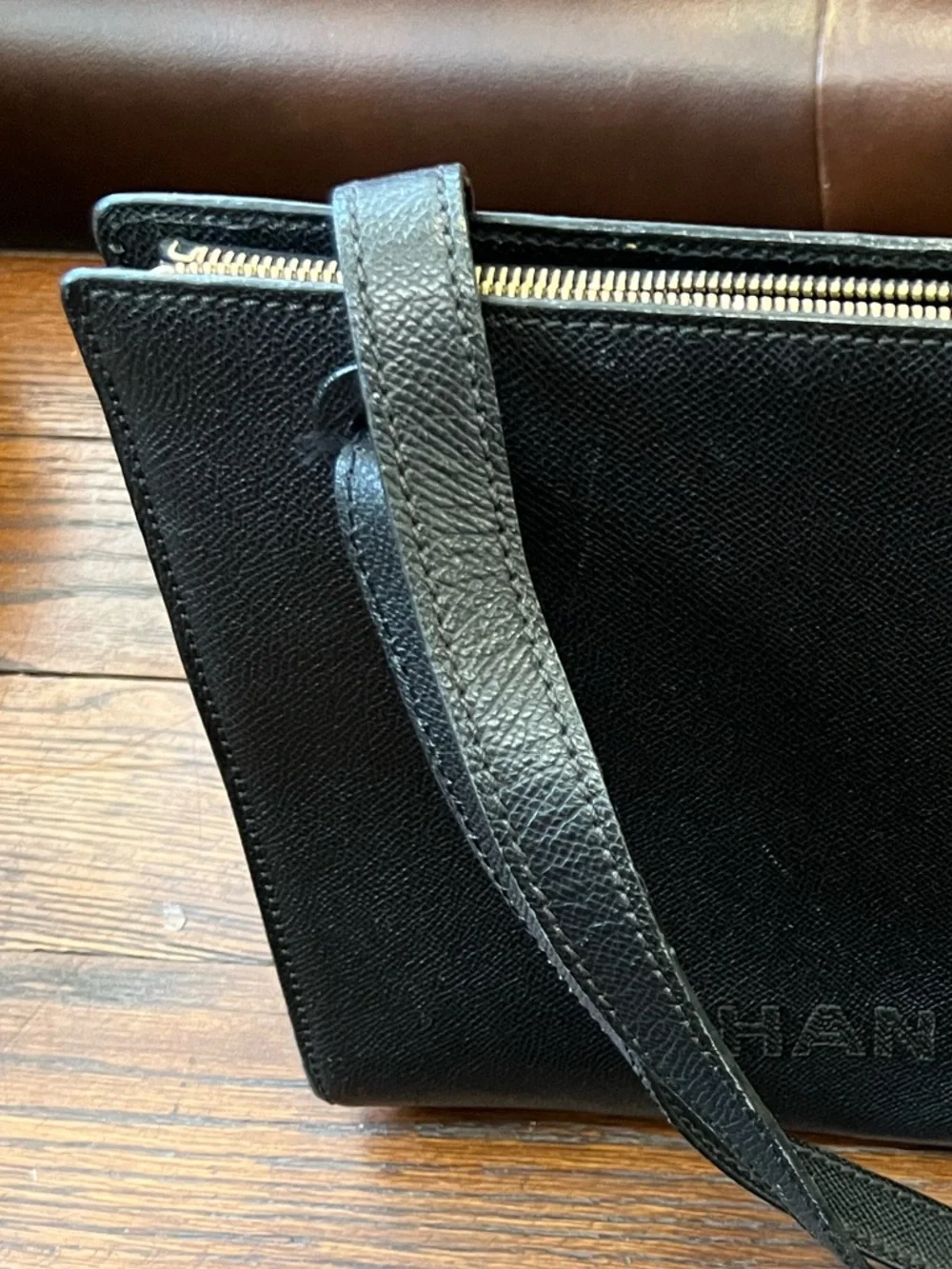 CAVIAR ZIPPER TOTE KELLY CHANEL BAG with Matching Card Holder